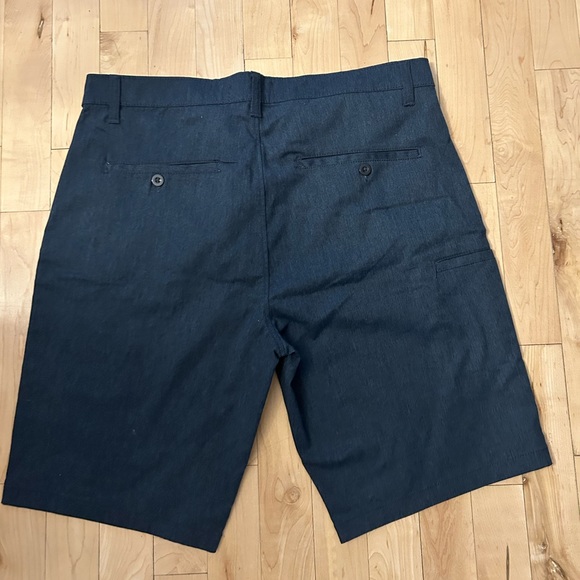 Navy Shorts - Urban Heritage Brand - Picture 2 of 3